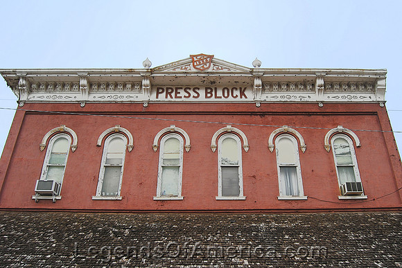 Girard, KS - Press Block