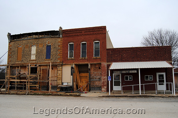Peru, KS - Buildings