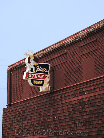 Pittsburg, KS - Jims Steak House