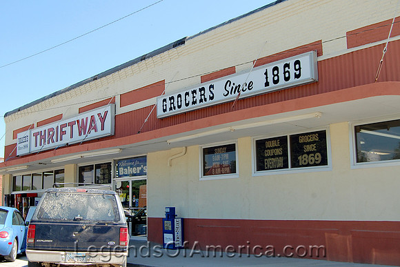 Pleasanton, KS - Grocery