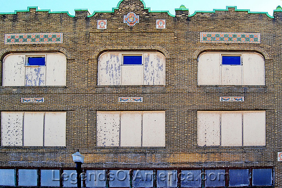 Chanute, KS - Building - 2