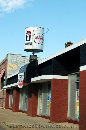 Wichita, KS - Large Paint Can