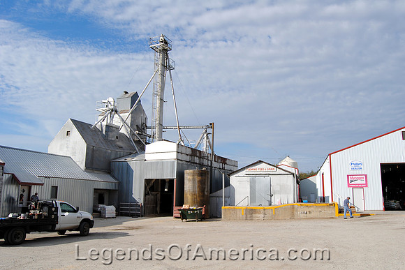 Leon, KS - Elevators