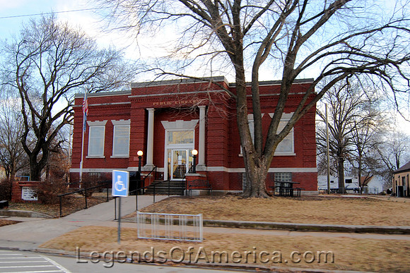 Cherryvale, KS - Library