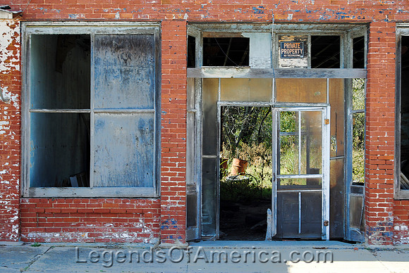 Elk City, KS - Building Ruins - 3