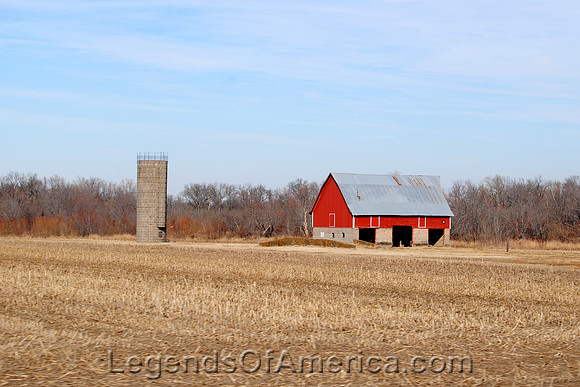 Strauss, KS - Barn