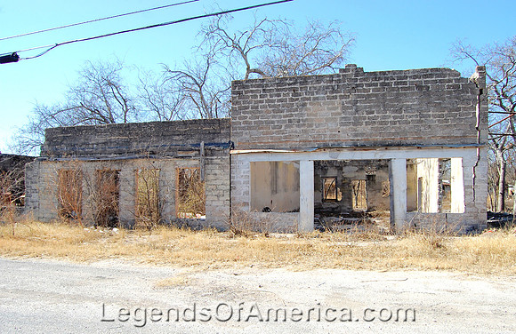 Quemadomado, TX - Old Buildings