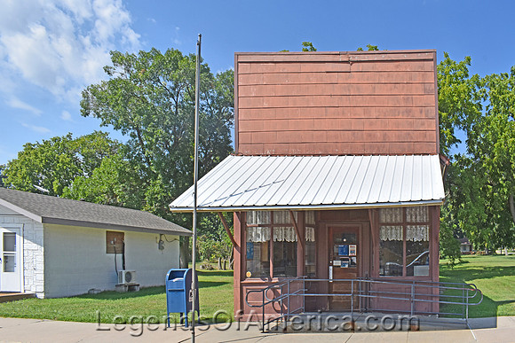 Munden, KS - Post Office