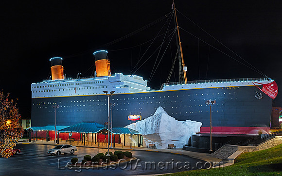 Branson, MO - Titantic at Night