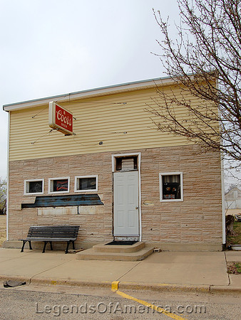 Kanopolis, KS - Bar