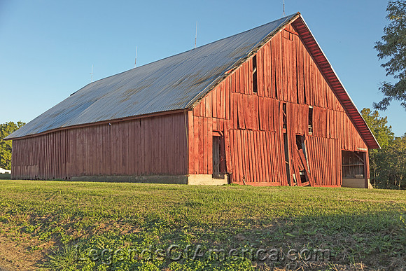 red barn near the settlement of Guion in Parke County, IndianaCHighsmith