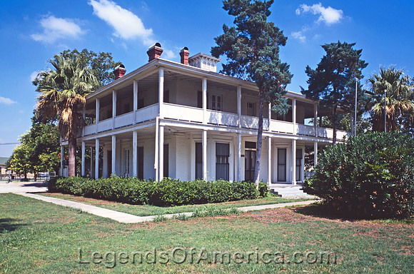 San Antonio, TX - Fort Sam Houston Commanding Officer's Quarters