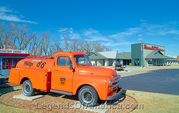 Clinton, OK - Route 66 Museum Truck