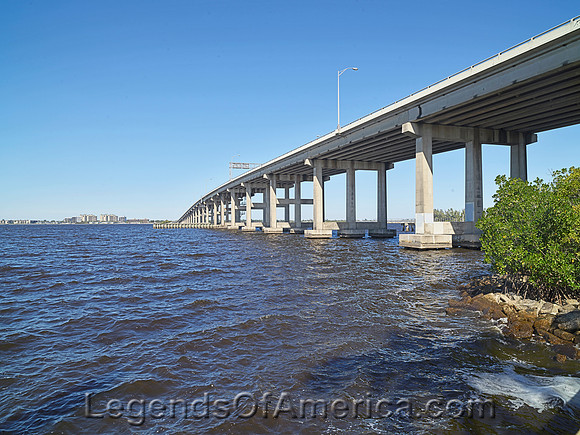 FortMyersFLCaloosahatchee BridgeHighsmith2020