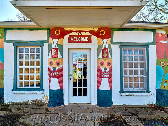 FoyilOKEd Galloway's Totem Pole ParkHighsmith2020-Giftshop