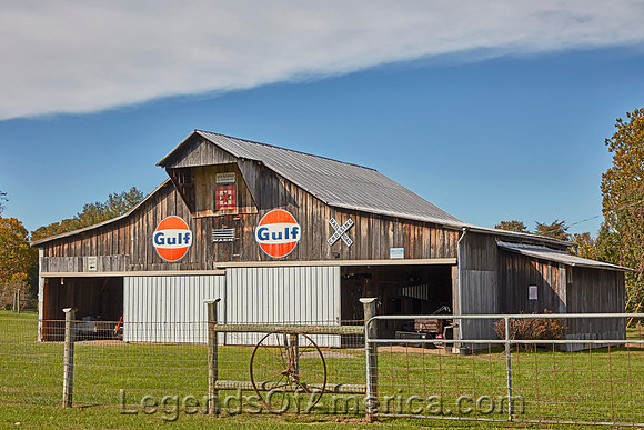 Maryville, TN - Old Barn