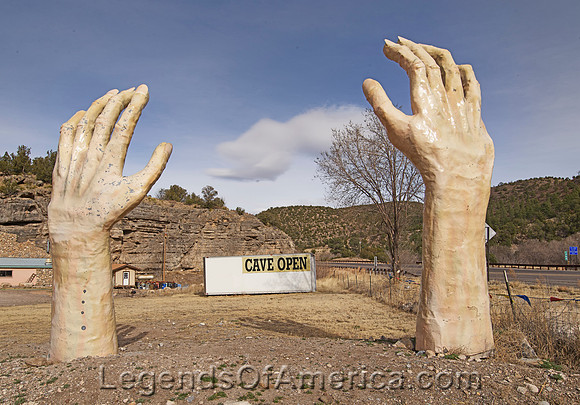 Ruidoso, NM - Fox Cave Hands