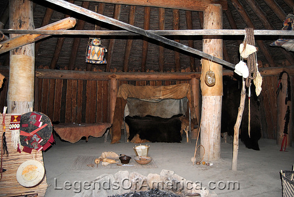Knife River, ND - ndian Lodge - Interior