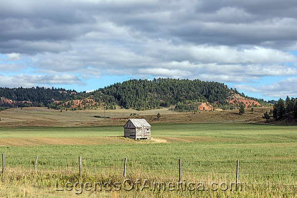 Crook County, WY - Cabin