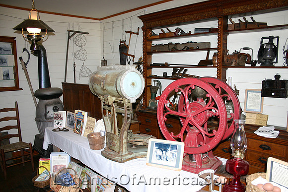 Eminence, MO - Alley Mill Old Store Vistor Center Interior
