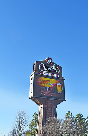 West Siloam SpringsOKCherokeeCasinoHotelSign