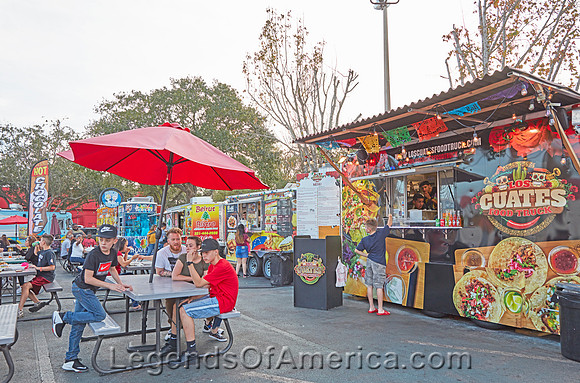 Kissimmee, FL -  Amusement Park Food Trucks