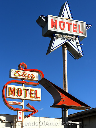 Lompoc, CA - Star Motel Sign