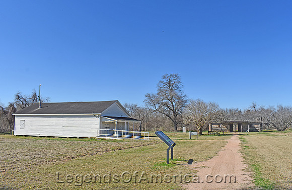 SanFelipedeAustinTXBldgs-2