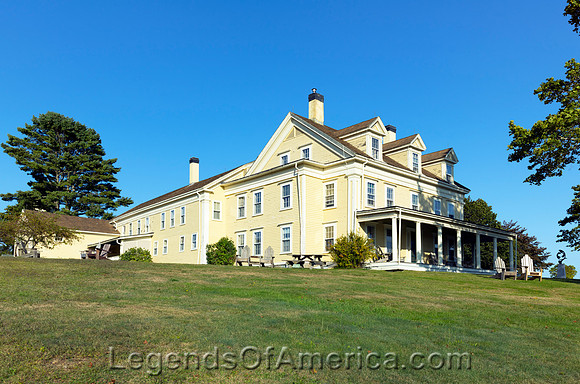 Wells, ME - National Estuarine Research Reserve Farmhouse
