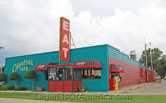 Vinita, OK - Clanton's Cafe