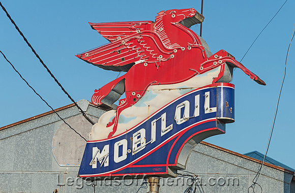 Northeast, TX - Mobil Oil Sign