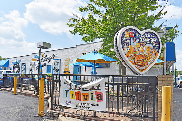 Kansas City, MO - Westport Flea Market Bar & Grill - 2