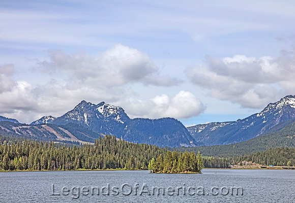 Whittier, WA - Keechelus Lake in the Northern Cascade Mountains