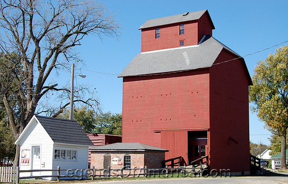 Atlanta, IL - J. Hawes Grain Elevator