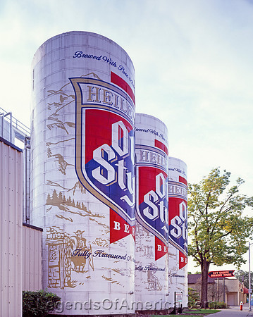La Crosse, WI - Worlds Largest Six-Pack