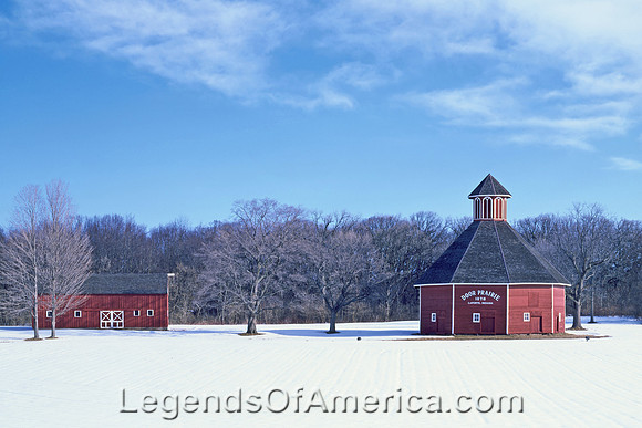 La Porte, IN - Nine Sided Barn