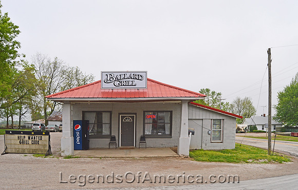 Ballard, MO - Grill