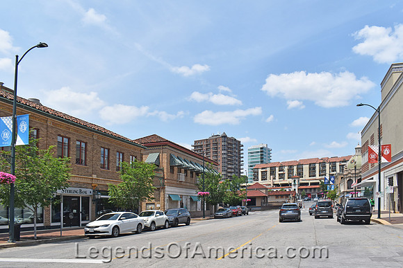 Kansas City, MO - Country Club Plaza Street - 2