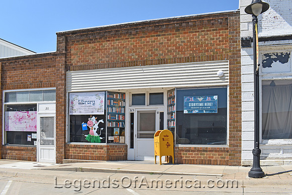 Onaga, KS - Library