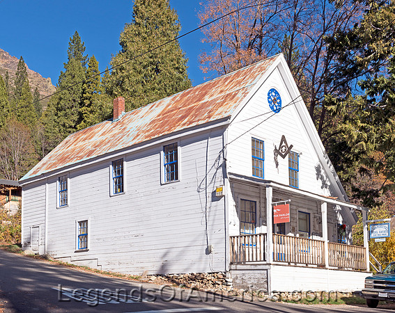 Sierra City, CA - Fox Parlour