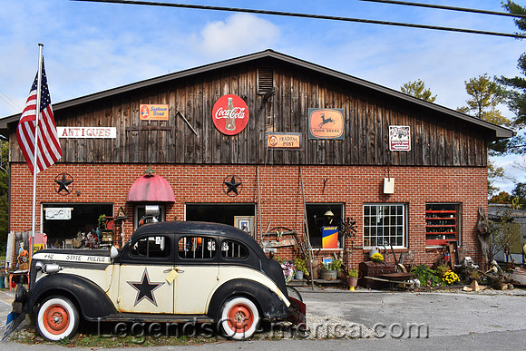 Crossville, TN - Grandmas Attic Antiques