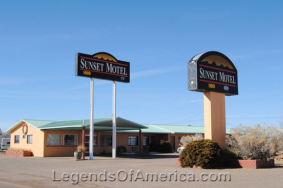 Moriarty, NM - Sunset Motel