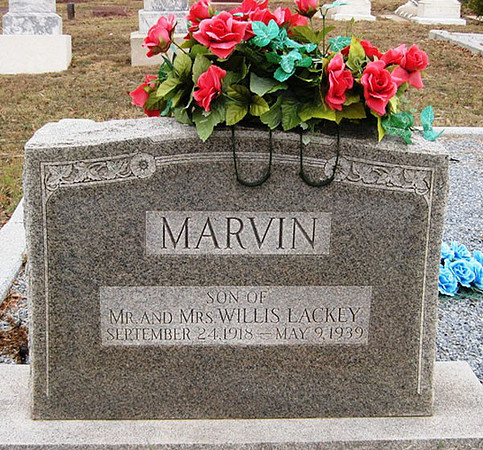 Willis Marvin Lackey Headstone (1918-1939)