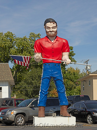 Springfield, IL - Lauderbach Giant