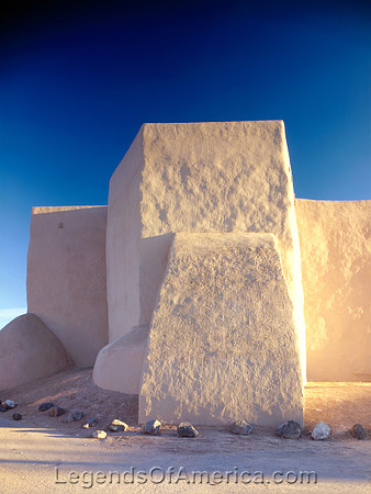 Ranchos de Taos, NMSan Francisco De Asis Church Back