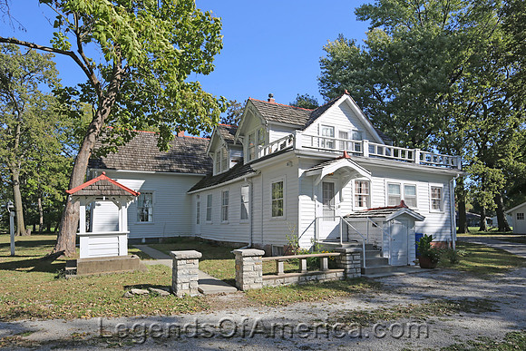Raytown, MO - Rice Farm