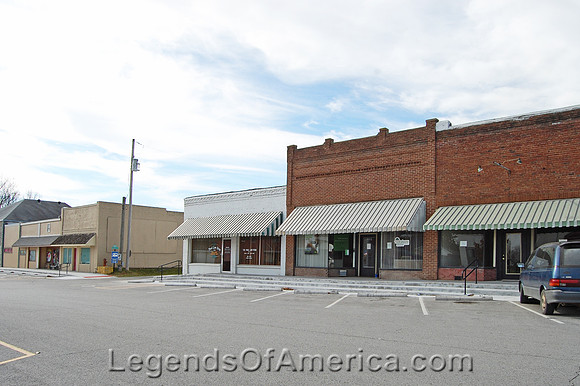 Pineville, MO - Main Street