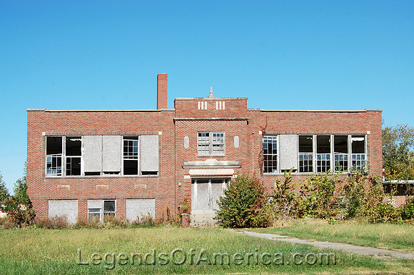 Nilwood, IL - School