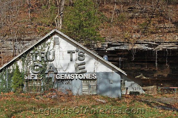 Lanagan, MO - Truitts Cave