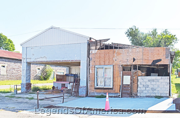 Cuba, KS - Old Building